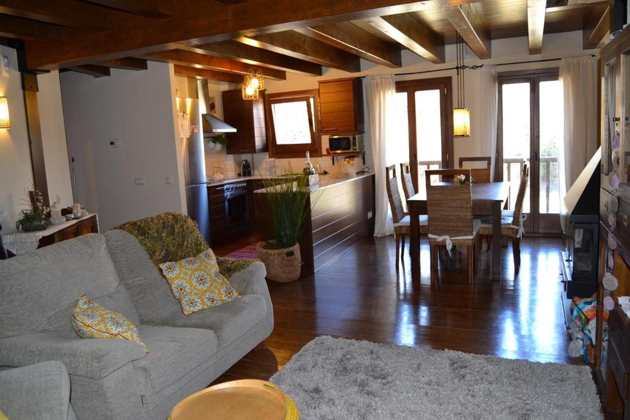 Preciosa Planta Baja Con Piscina Apartment Caixans Екстериор снимка